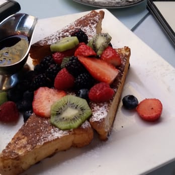 26 Beach Restaurant - French Toast - New American Near Me - Venice, California 26 Beach Restaurant - French Toast - New American Near Me - Venice, California