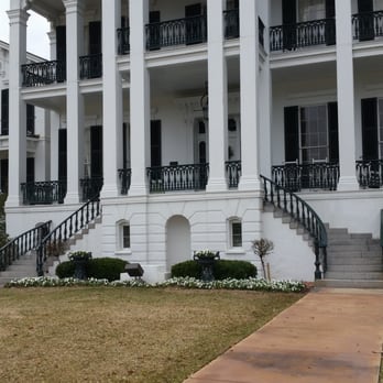 Nottoway Plantation & Resort - Close up view of the front of the home - Hotels Near Me - White Castle, Louisiana Nottoway Plantation & Resort - Close up view of the front of the home - Hotels Near Me - White Castle, Louisiana