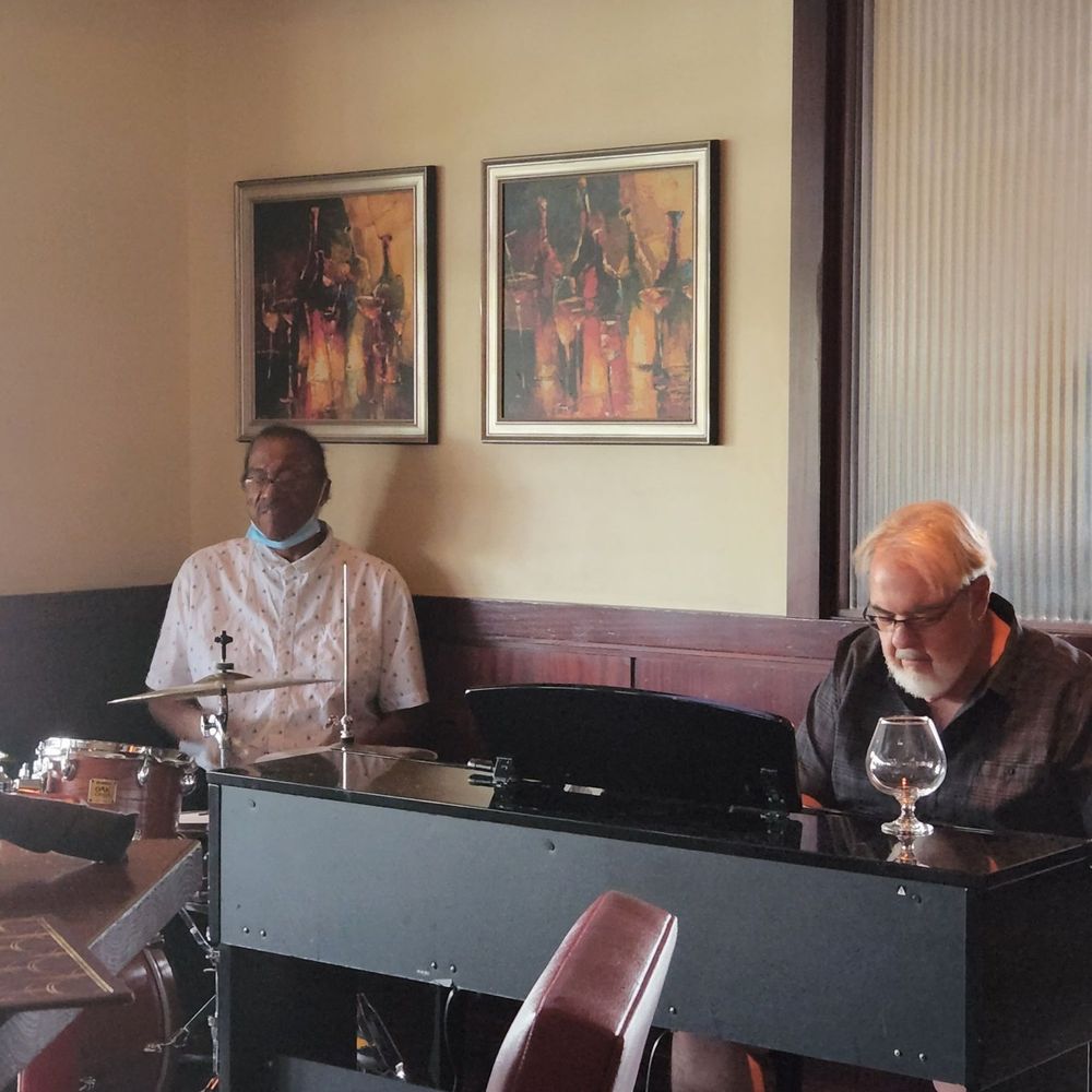 Sullivan's Steakhouse - Max Grove Jazz Band - Steakhouses Near Me - Leawood, Kansas Sullivan's Steakhouse - Max Grove Jazz Band - Steakhouses Near Me - Leawood, Kansas