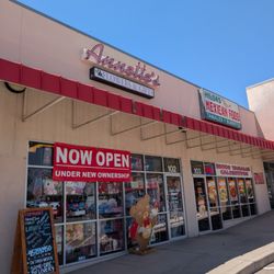 Hilda's Tamales