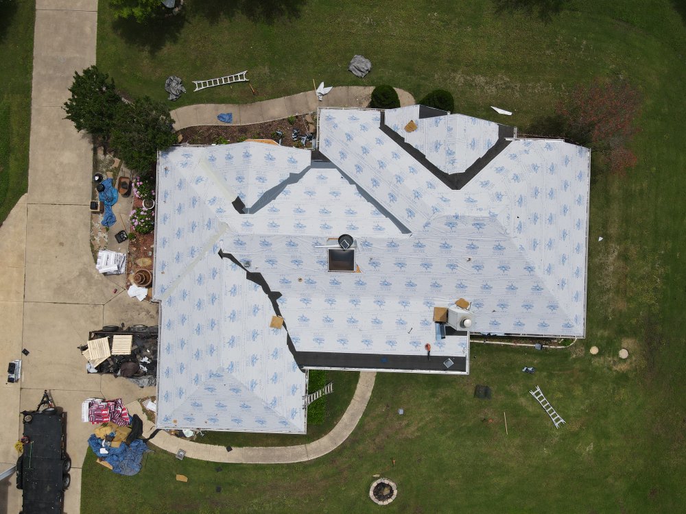 Slide of Aveco Roofing