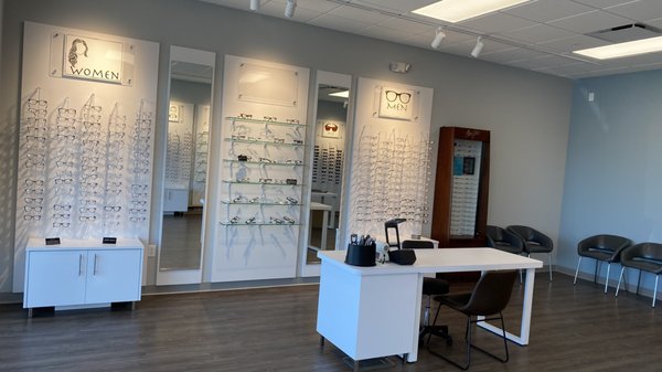 BETTER VISION FAMILY EYE CARE - Updated January 2025 - 17 Photos - 8457