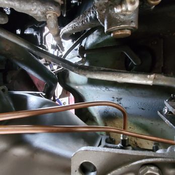 Auto-Man Transmissions - This is how they hooked up there custom linkage with a flat washer an cotter pin an no bushing to keep it from making it lose . - Auto Repair Near Me - La Puente, California Auto-Man Transmissions - This is how they hooked up there custom linkage with a flat washer an cotter pin an no bushing to keep it from making it lose . - Auto Repair Near Me - La Puente, California