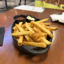 Bar Louie - DFW Airport - Truffle Fries