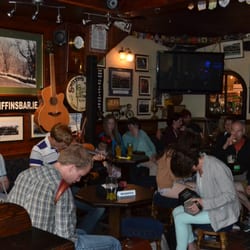 Griffin's Bar - A night at Griffin's Bar