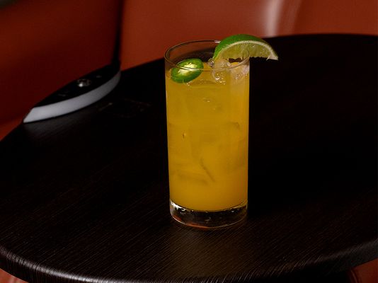 IPIC Theaters by null