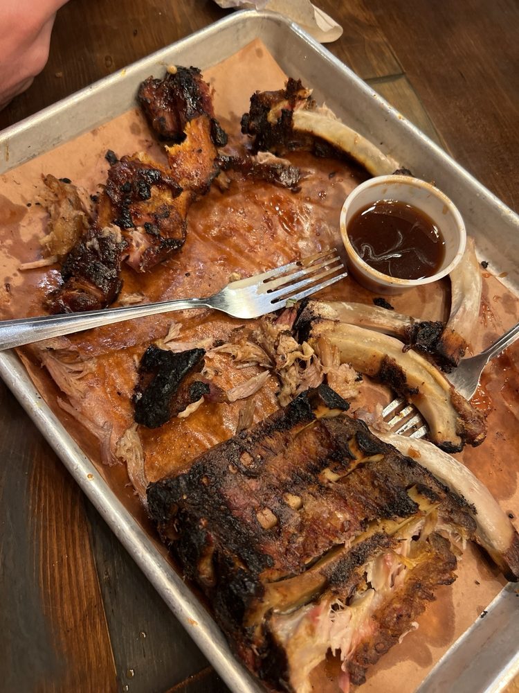 Wallabys Smokehouse — Mexican restaurant in American Fork