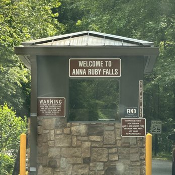 Anna Ruby Falls - Hiking Near Me - White, Georgia
