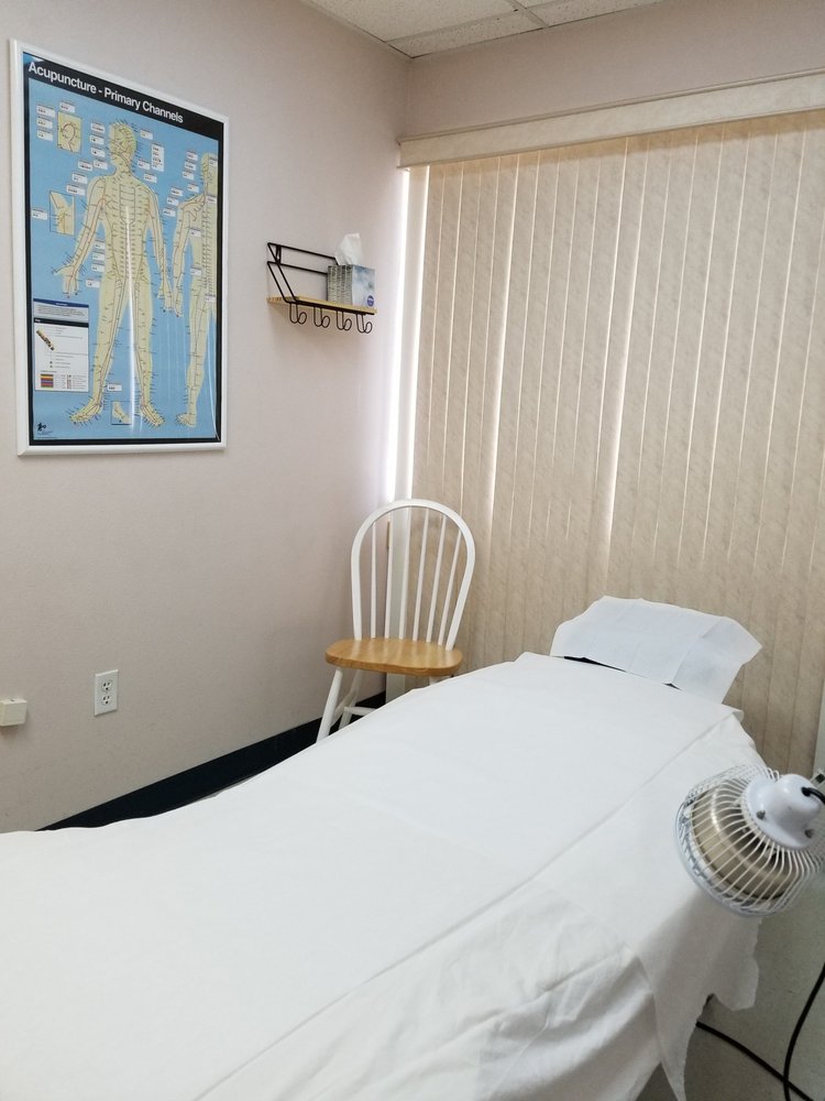 ANITA LANIER, OMD Updated August 2024 18 Reviews 2200 W Horizon