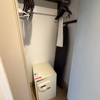 DoubleTree Resort by Hilton Myrtle Beach Oceanfront - Safe in closet - Hotels Near Me - Myrtle Beach, South Carolina