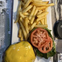 Chester Diner - Cheeseburger deluxe