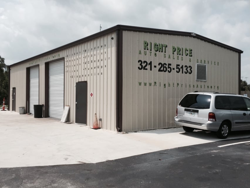 RIGHT PRICE AUTO SALES Updated July 2024 25 Photos 1181 Aurora Rd