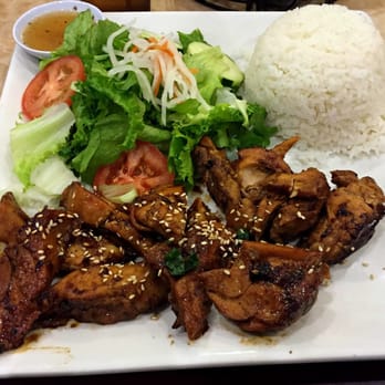 Pho Vista - grilled chicken plate - Vietnamese Near Me - Vista, California Pho Vista - grilled chicken plate - Vietnamese Near Me - Vista, California
