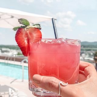 SkyBar Green Hills by null