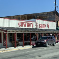 Cowboy Shop - Cowboy Shop on the main road in Pinedale, WY - the Rebel Chef passes thru!