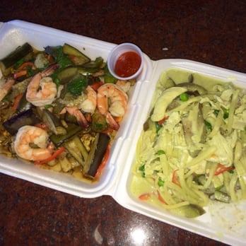 Bangkok Chef - Manoa - Round two! Rad Nah Eggplant Special & Thai Green Curry with gold peak green tea!! Da bomb fo' real! - Thai Near Me - Honolulu, Hawaii