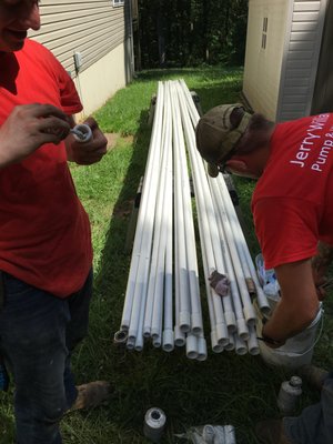 Jerry Williams Pump & Well Service Logo