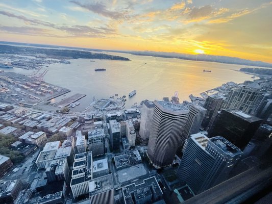 Columbia Tower Club by null