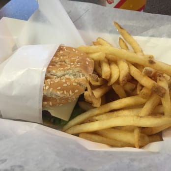 Hardee's - Burgers Near Me - Charleston, Tennessee Hardee's - Burgers Near Me - Charleston, Tennessee