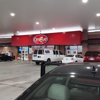 OnCue 133 - a view of a gas station - Convenience Stores Near Me - Edmond, Oklahoma