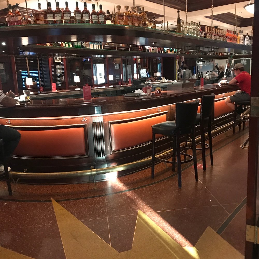 Pappadeaux Seafood Kitchen - Bar - Seafood Near Me - Conroe, Texas