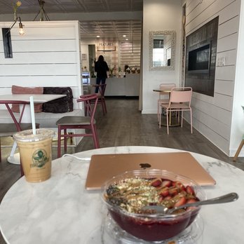 RSVP Hotel - The cafe downstairs! - Hotels Near Me - Bozeman, Montana