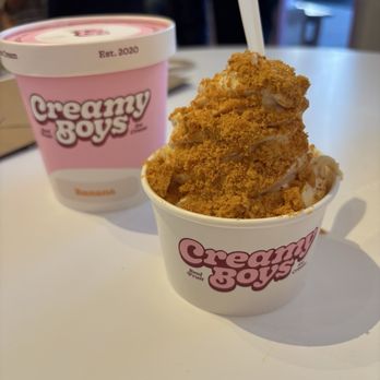 Creamy Boys - Delicious "Hokey Pokey" and Banana pint! - Ice Cream & Frozen Yogurt Near Me - El Segundo, California