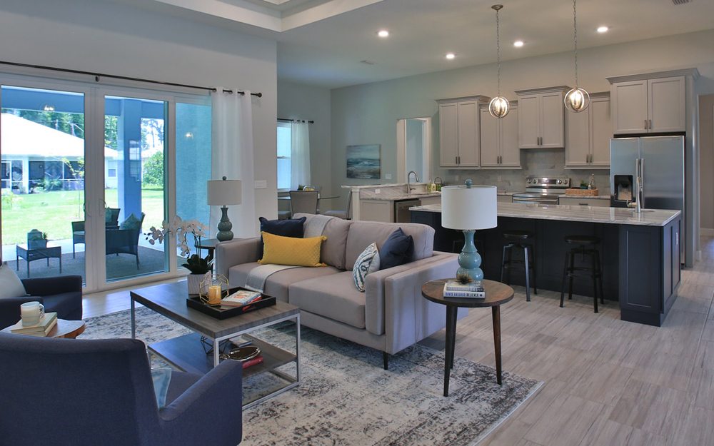 Slide of Amaral Homes & Pools