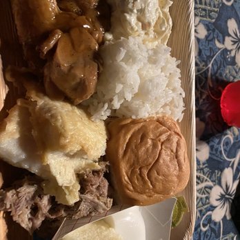 Germaine's Luau - Food - Hawaiian Near Me - Kapolei, Hawaii Germaine's Luau - Food - Hawaiian Near Me - Kapolei, Hawaii