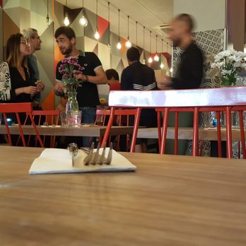 Mastica - mensa 1 - Pizza Near Me - Barcelona, B Mastica - mensa 1 - Pizza Near Me - Barcelona, B