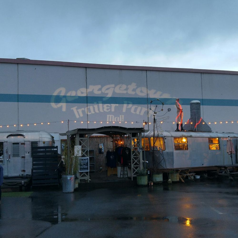 Trailer mall Trailer mall