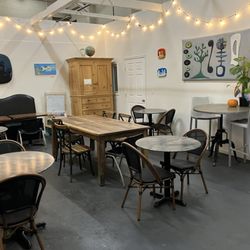 Criminal Baking & Catering Company - Seating area