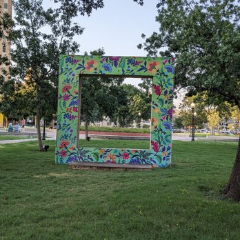 Travis Park - Square art - Parks Near Me - San Antonio, Texas Travis Park - Square art - Parks Near Me - San Antonio, Texas
