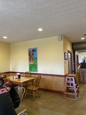 Chaney's Dairy Barn by null