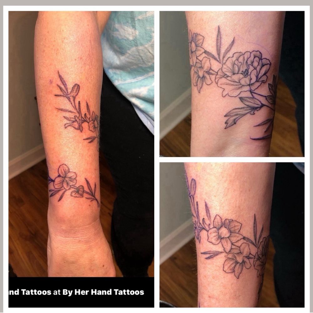Some tattoos done by me recently. I welcome cc! : r/TattooArtists, image size:1000x1000
