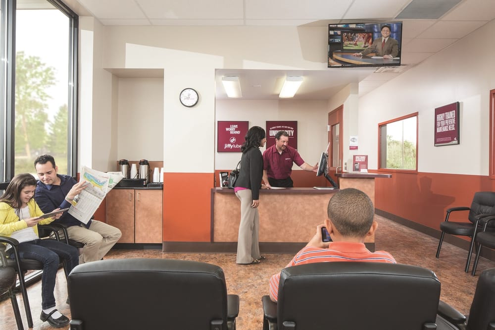 JIFFY LUBE Updated October 2024 29 Reviews 1311 Blackwood