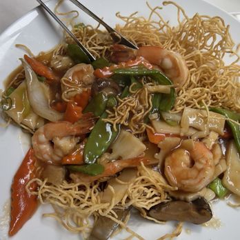 Chef Yu - B11. Pan-Fried Noodle with Shrimp - Szechuan Near Me - New York, New York Chef Yu - B11. Pan-Fried Noodle with Shrimp - Szechuan Near Me - New York, New York