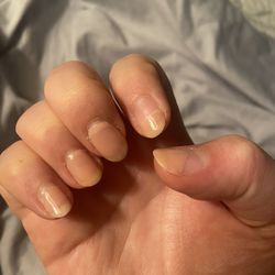 Bless Nails and Spa - Gel peeling off