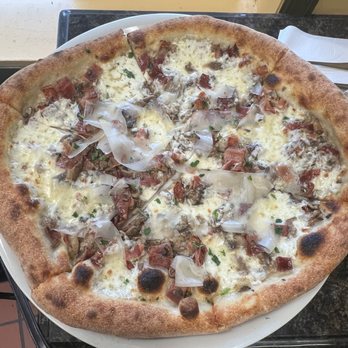 Saverio's Authentic Pizza Napoletana - Pizza Near Me - Massapequa, New York Saverio's Authentic Pizza Napoletana - Pizza Near Me - Massapequa, New York