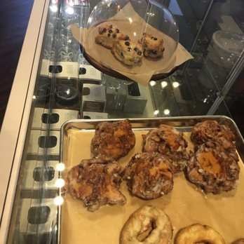 Coma Coffee Roasters - Delicious treats made in house! - Coffee Roasteries Near Me - Richmond Heights, Missouri
