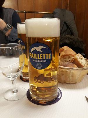 Taverne Paillette by null