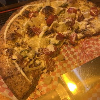 Bonfire - best pizza I have tried in a LONG time. Also, the best freaking bartender! Ask for Kira, she will definitely take care of you. - Sports Bars Near Me - Tempe, Arizona Bonfire - best pizza I have tried in a LONG time. Also, the best freaking bartender! Ask for Kira, she will definitely take care of you. - Sports Bars Near Me - Tempe, Arizona
