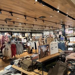 Cotton On - Interior