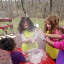 Little Bees Lab Preschool & Day Care