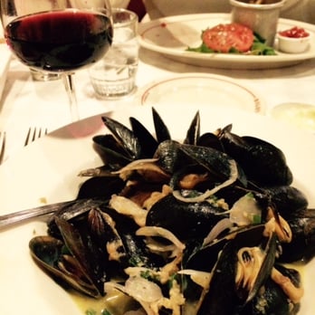 Salut - Large bowl of mussels and red wine - French Near Me - Edina, Minnesota Salut - Large bowl of mussels and red wine - French Near Me - Edina, Minnesota