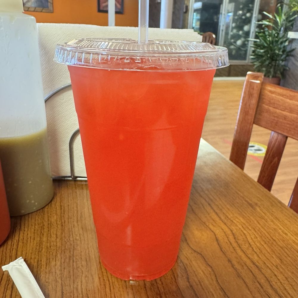 Cenaduria Yoli - Watermelon juice - Mexican Near Me - Sunnyside, Washington Cenaduria Yoli - Watermelon juice - Mexican Near Me - Sunnyside, Washington