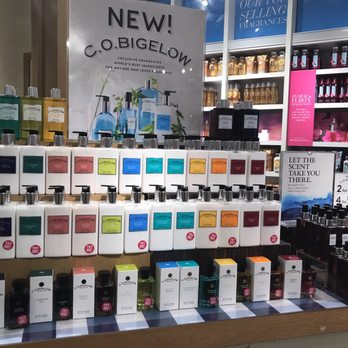 Bath & Body Works - 07/20/17 - Cosmetics & Beauty Supply Near Me - San Jose, California