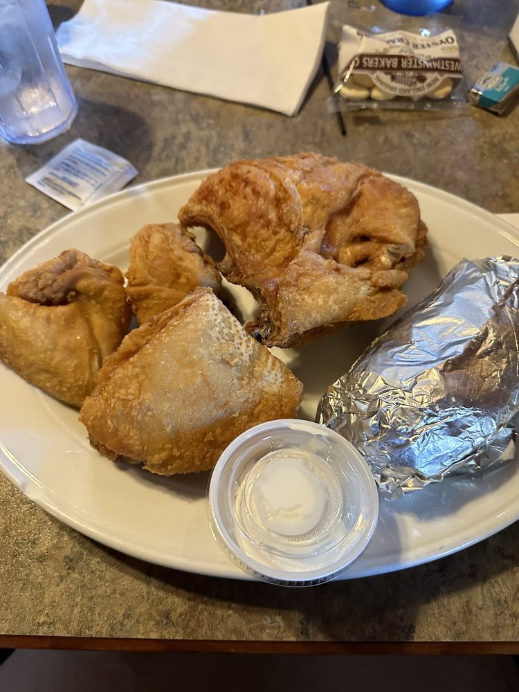 PAUL’S PUB Updated September 2024 27 Photos & 34 Reviews 10757 M 32 E, Johannesburg