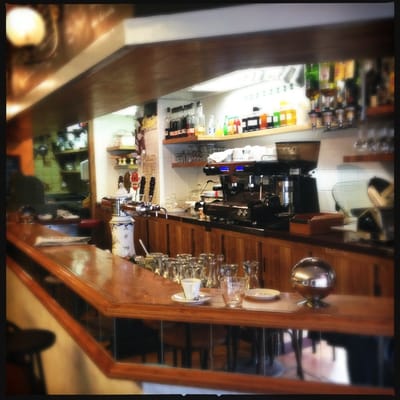 Chez Louis by null