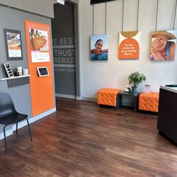 Waxing The City - Inside store